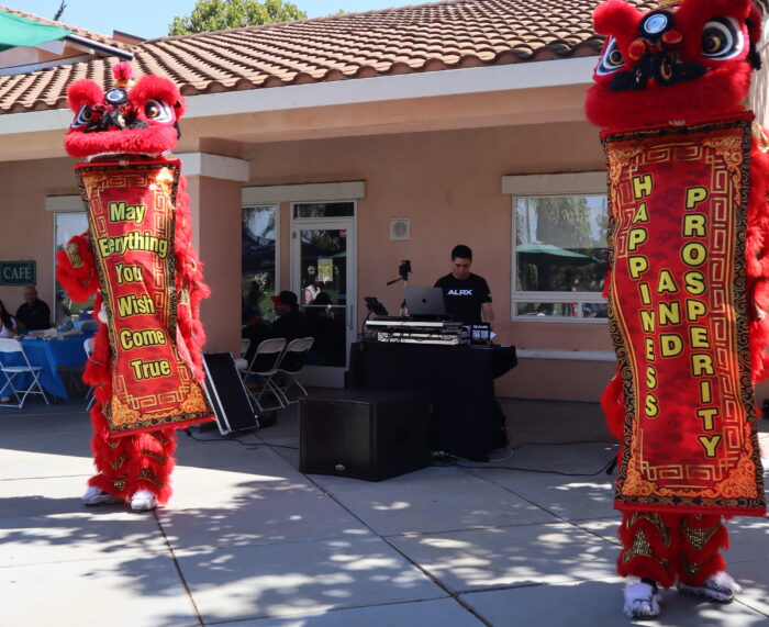 Open House - LionDancers-2
